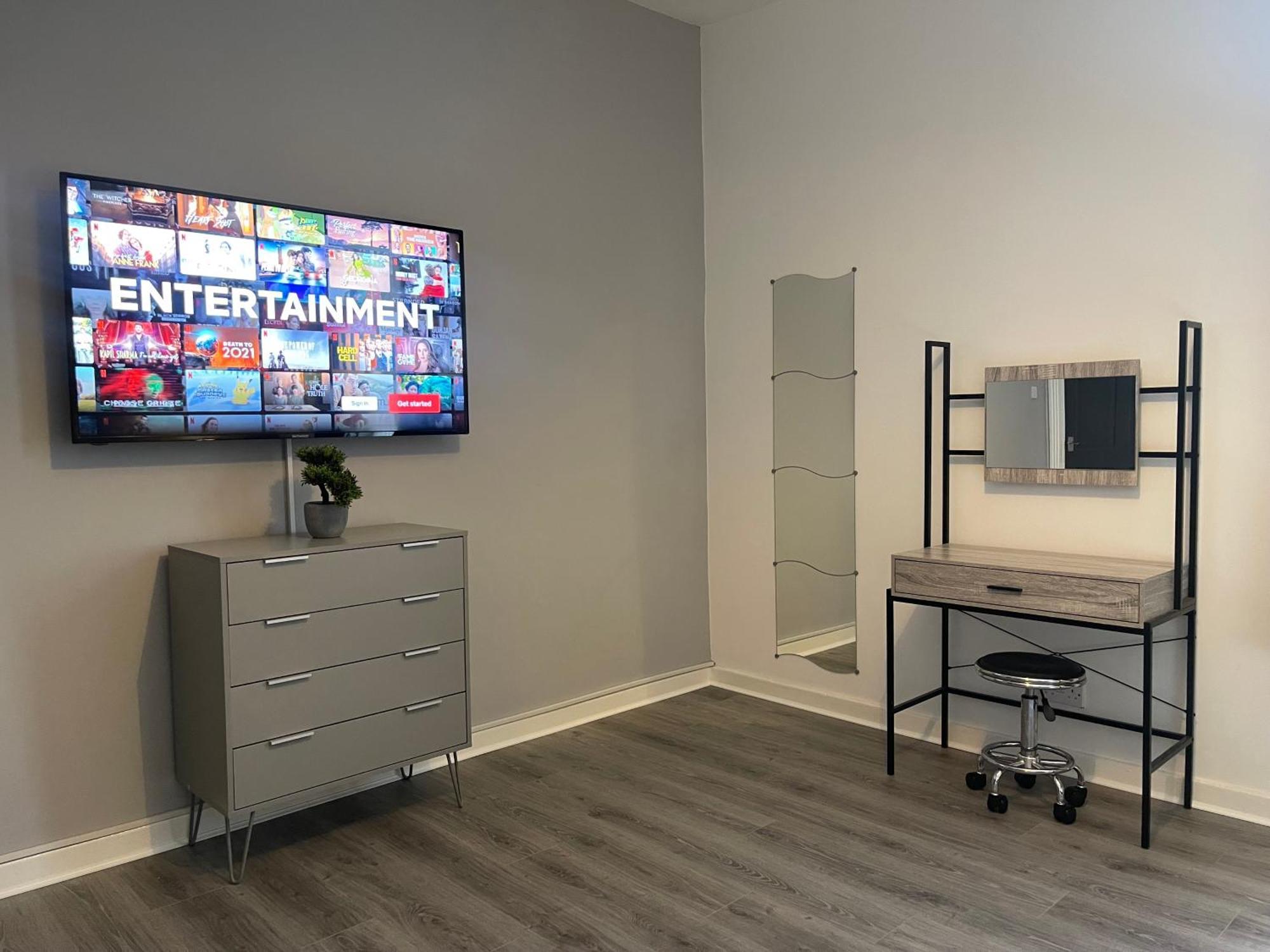 Jacksons Modern Retreat Close To טיינמאות' מראה חיצוני תמונה